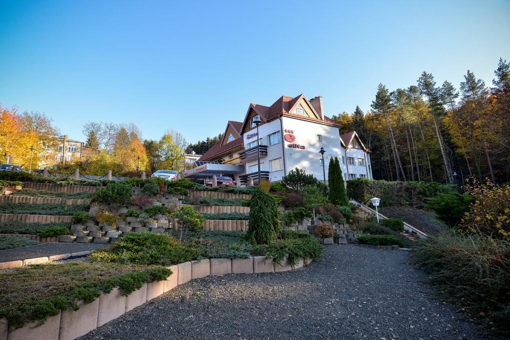Elita Hotel & Restauracja Iwonicz-Zdrój Exteriér fotografie