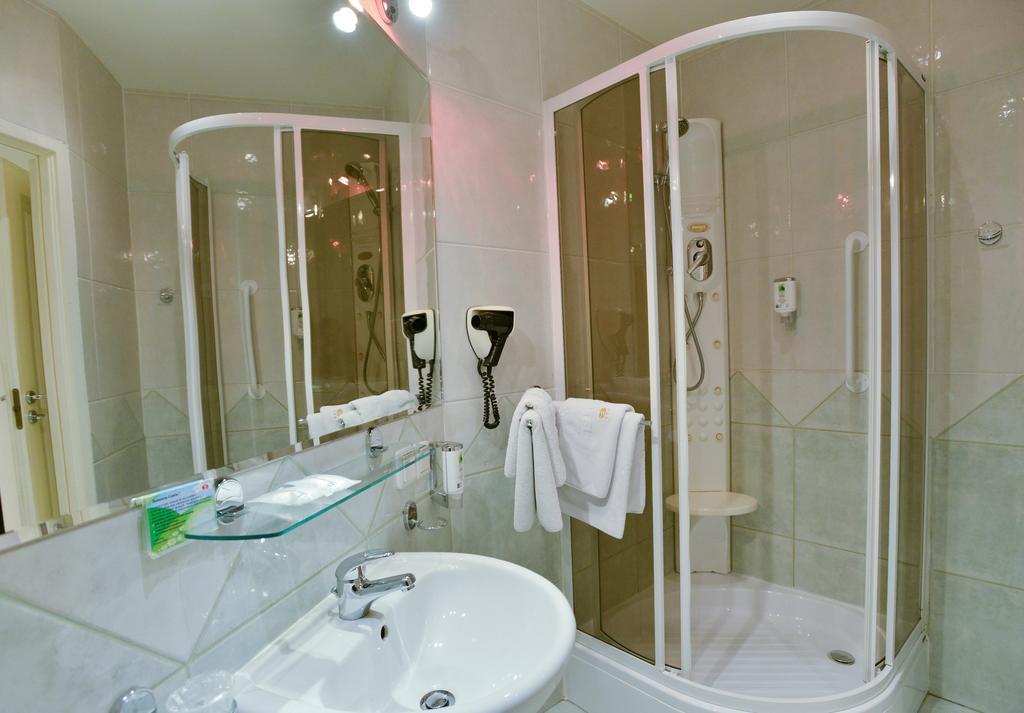 Elita Hotel & Restauracja Iwonicz-Zdrój Pokoj fotografie