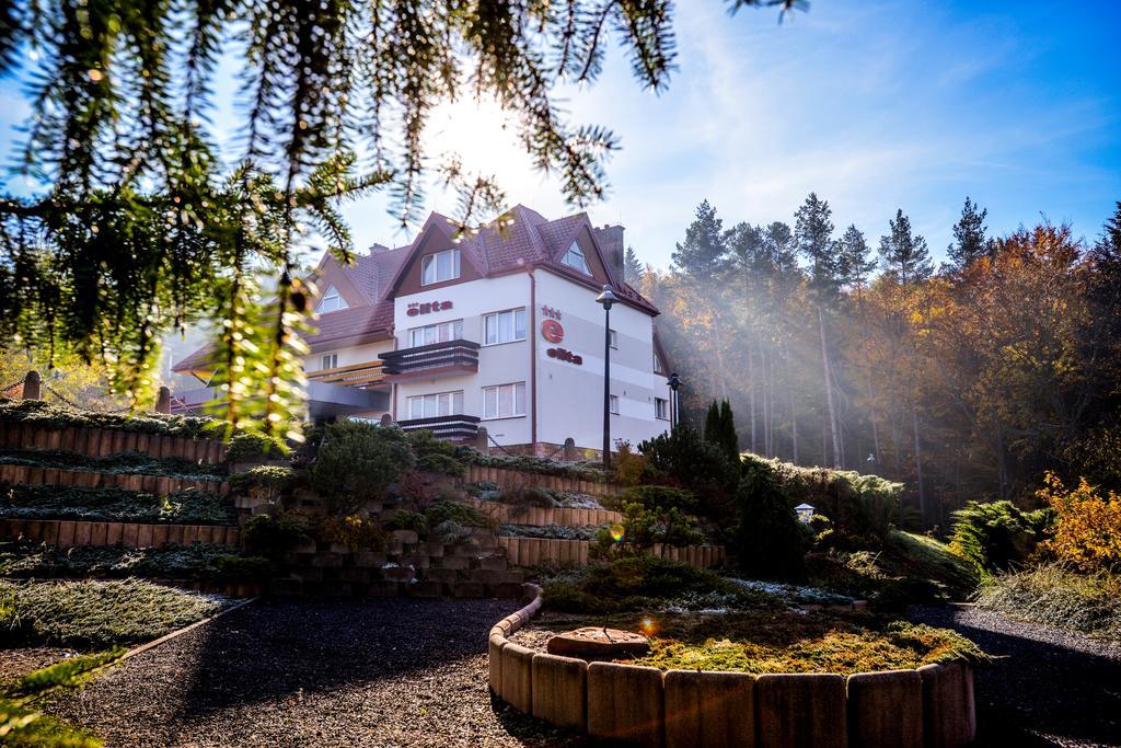 Elita Hotel & Restauracja Iwonicz-Zdrój Exteriér fotografie